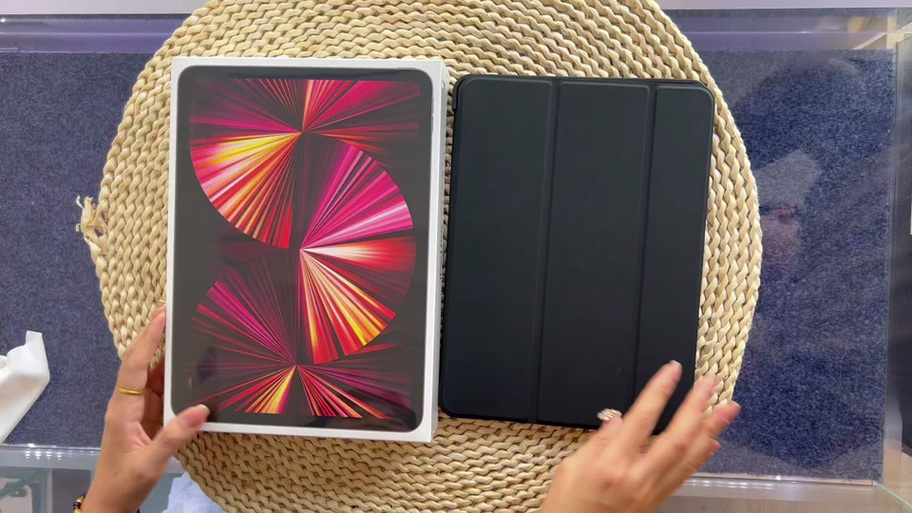 ipad2021深空灰好看还是银色好看缩略图