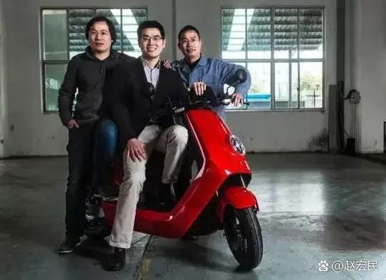 小牛电动车创始人缩略图