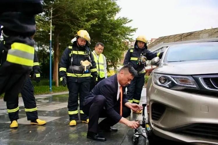 小号忘记密码10秒解决游戏截图