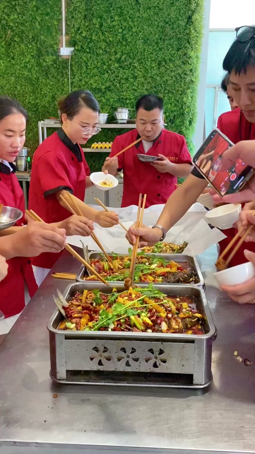 餐饮培训去哪里学最好缩略图