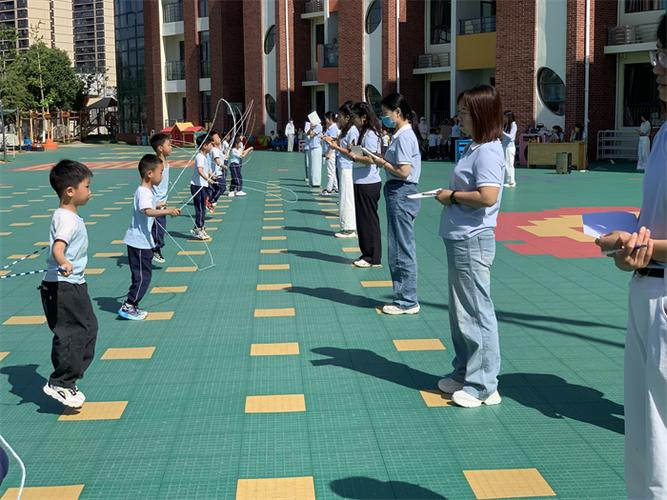 幼儿园大班缩略图