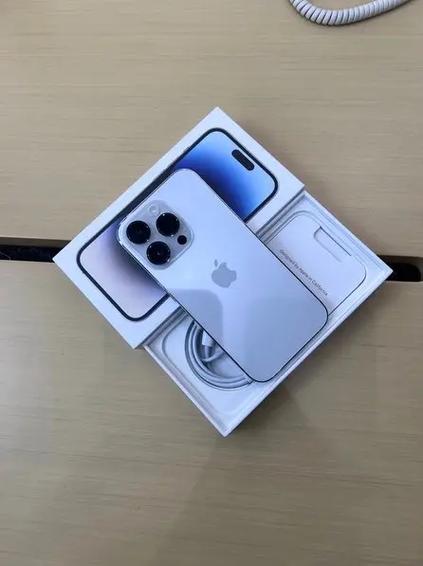 苹果14promax颜色推荐游戏截图