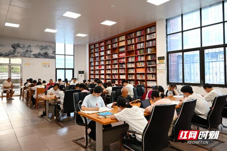 国家图书馆开馆闭馆时间缩略图
