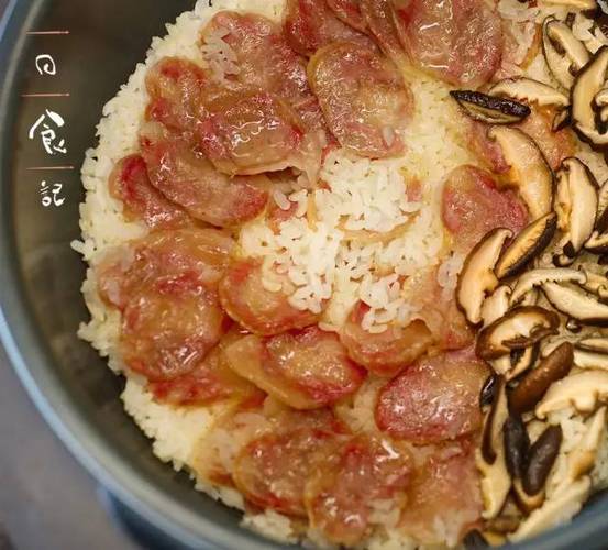 电饭锅广式腊肠煲仔饭缩略图