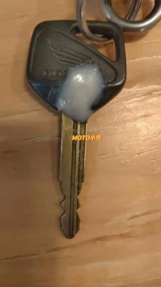 汽车钥匙遥控器失灵是什么原因缩略图