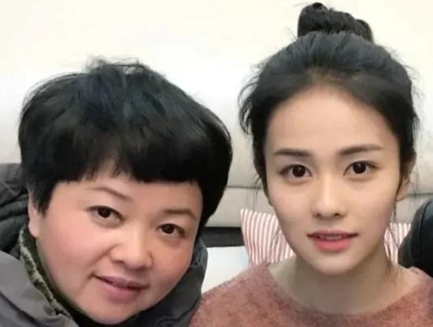 白鹿的妈妈好漂亮游戏截图