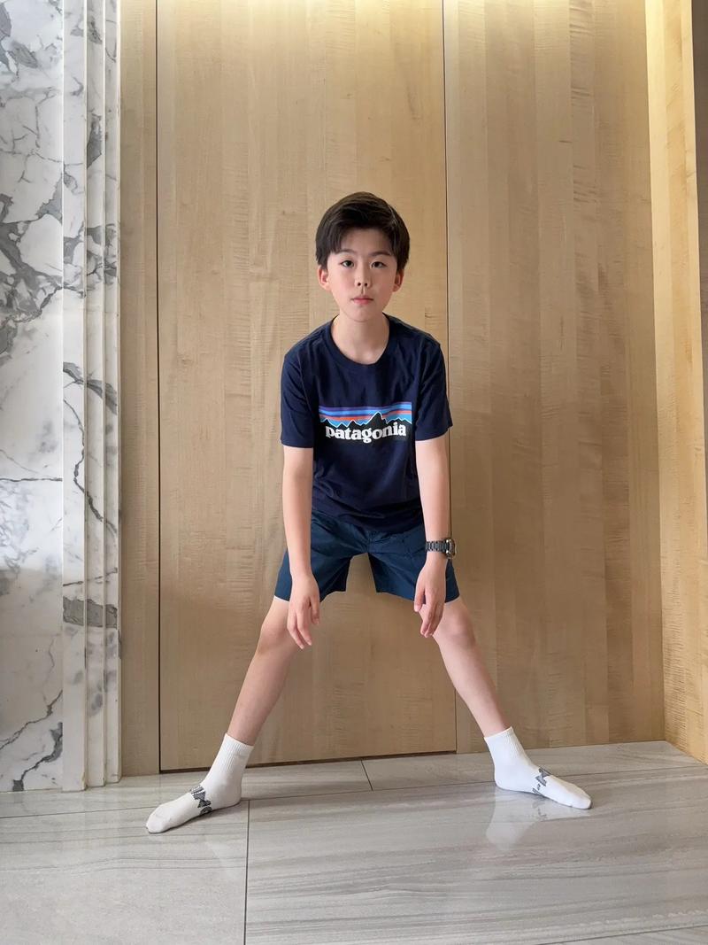 长相幼态男生喜欢吗缩略图