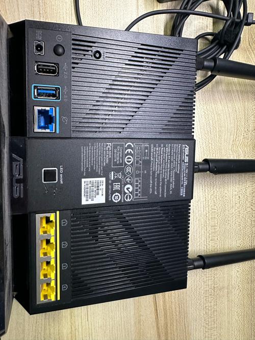 华硕ac68u重置按钮图标