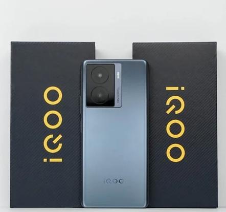 iqoo7上市时间和价格缩略图