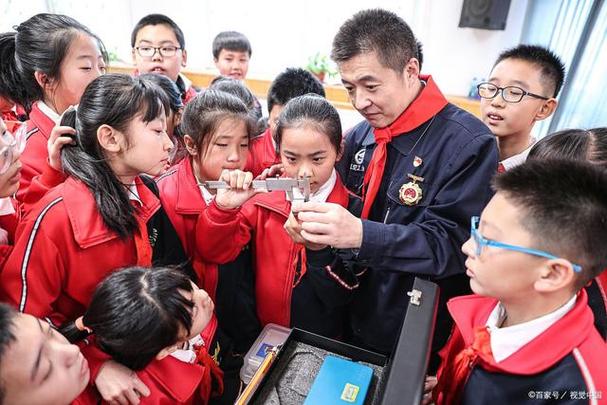 主要事迹开头怎么写缩略图