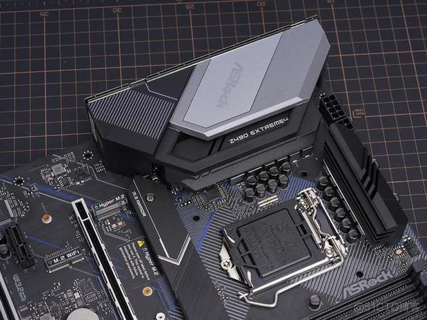 华硕b250m魔改缩略图
