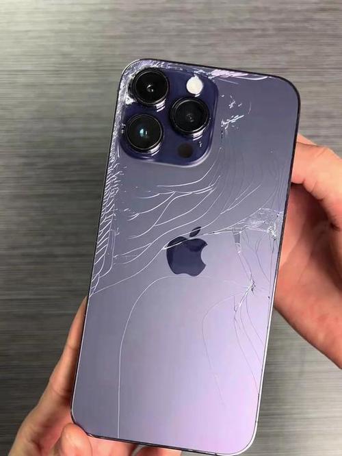 苹果14换个后盖多少钱缩略图