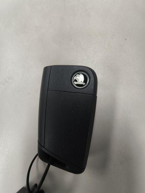 汽车遥控器钥匙缩略图