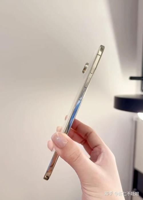 iPhone Air缩略图