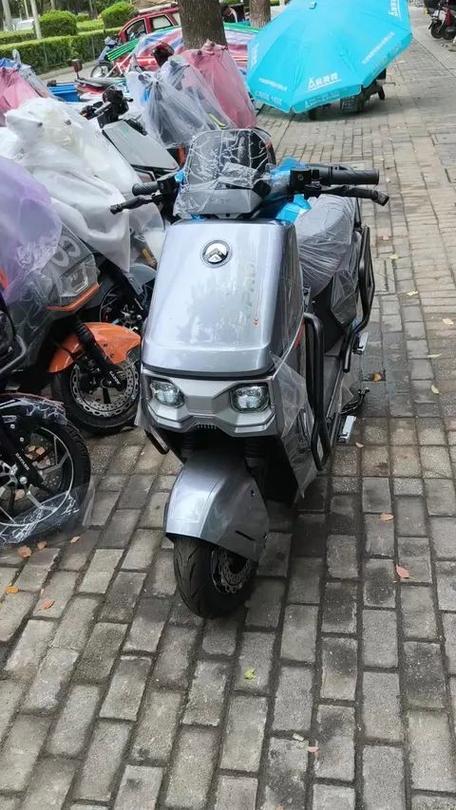 摩羯500摩托车缩略图