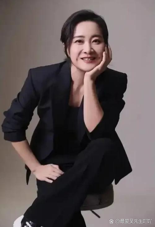 贾玲近照缩略图