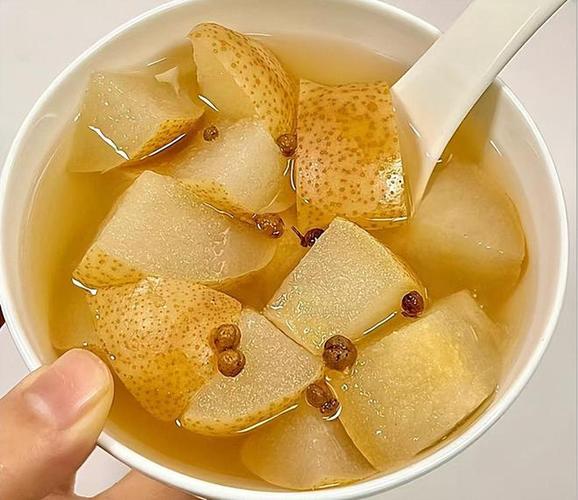 小黄梨炖冰糖缩略图