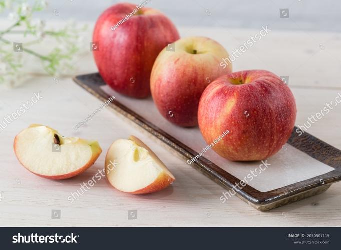 oldroll苹果缩略图