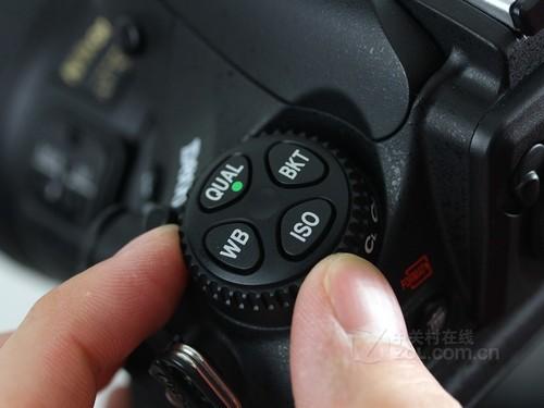 尼康d800卡槽缩略图