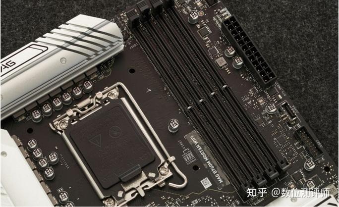 微星迫击炮b760m接口图解缩略图