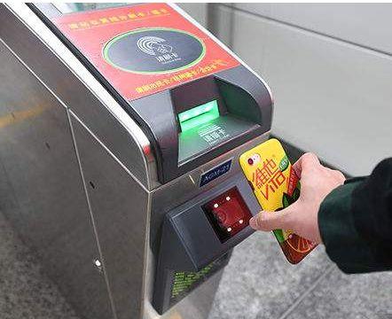 杭州地铁乘车码怎么使用游戏截图