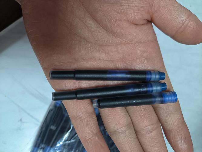钢笔墨水放了5年了还能用吗缩略图