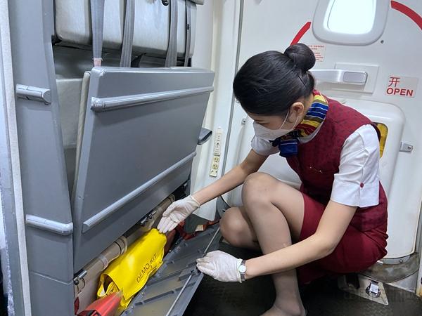国航空乘待遇休假缩略图