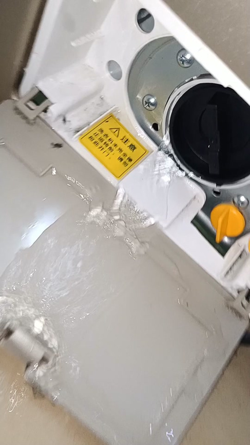 小天鹅洗涤剂盒拆卸缩略图