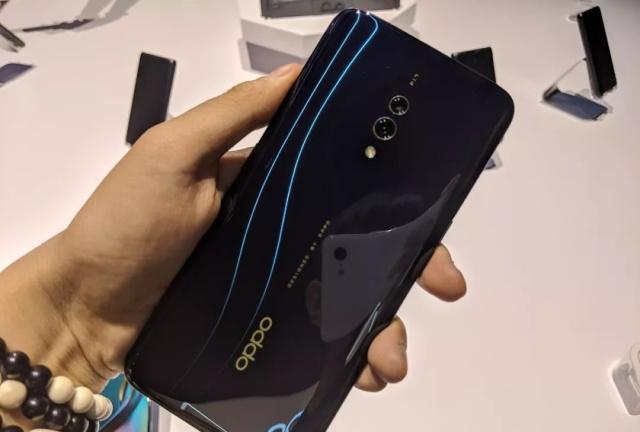 oppo升降摄像头缩略图