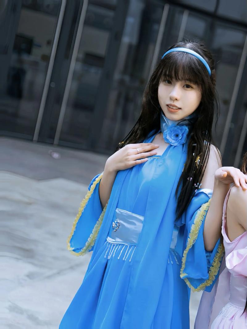 小月美化包美女蓝色旧版无广告游戏截图