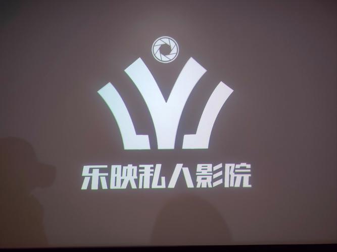 嗨哟哟影视缩略图